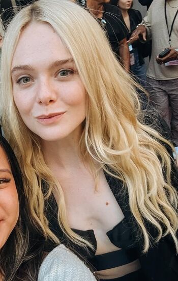 Elle Fanning