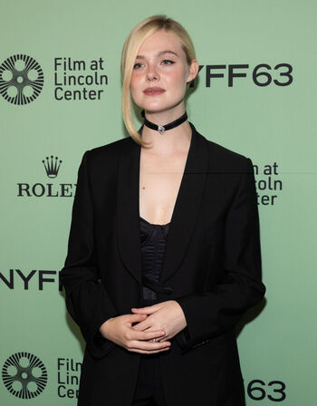 Elle Fanning