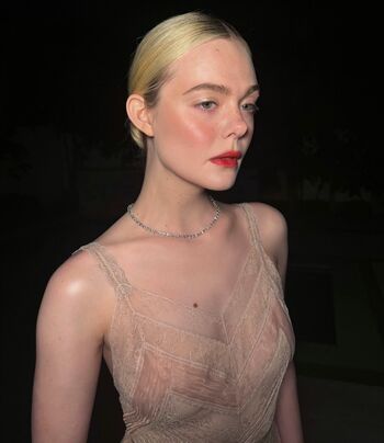 Elle Fanning