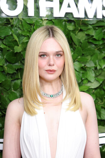 Elle Fanning
