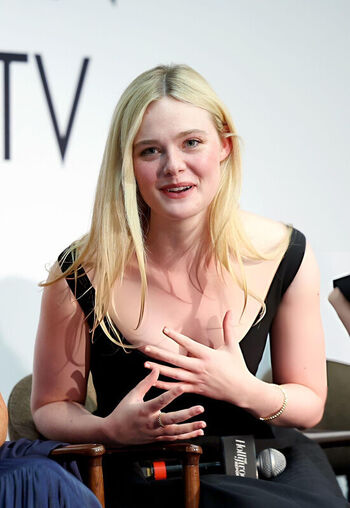 Elle Fanning