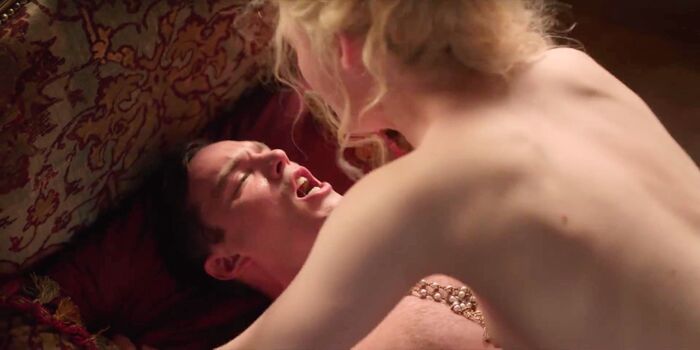 Elle Fanning