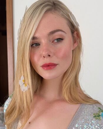 Elle Fanning