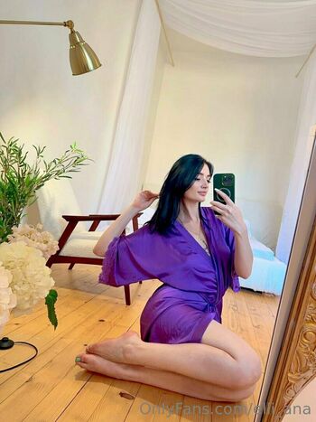elli_ana