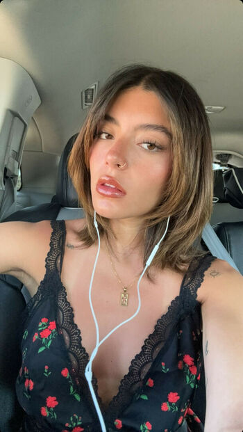 Ellie Zeiler