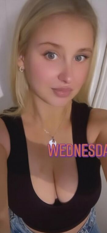 Ellienorman94