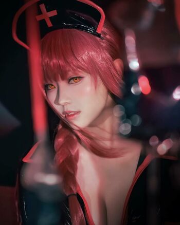 Ely Cosplay