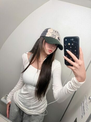 Elyn Leong
