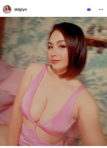 Elyndee Therealelyndee