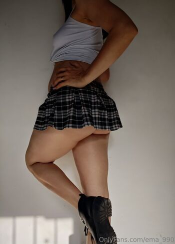 ema_990