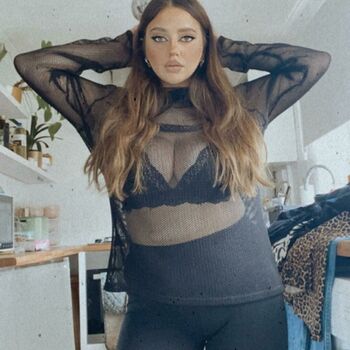 Emalia Genie Safia