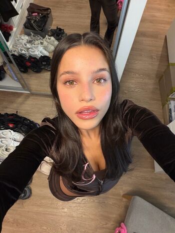 Emilia Mernes