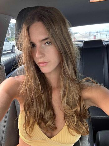 Emily Feld