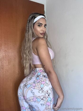 emily_okk