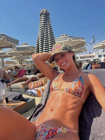 Emily Psarras
