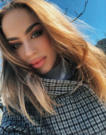 emilyy_fox