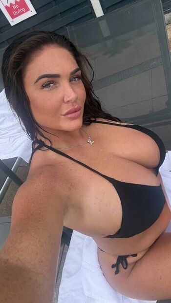 Emma Leigh