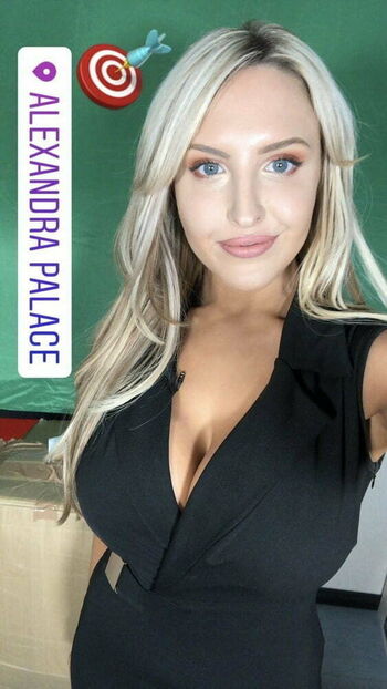 Emma Louise Jones