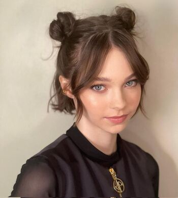 Emma Myers