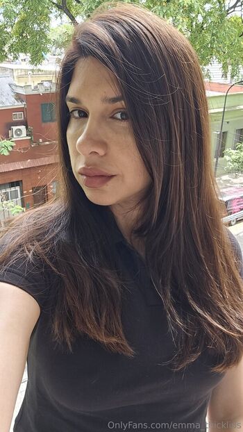 emma_thicklips