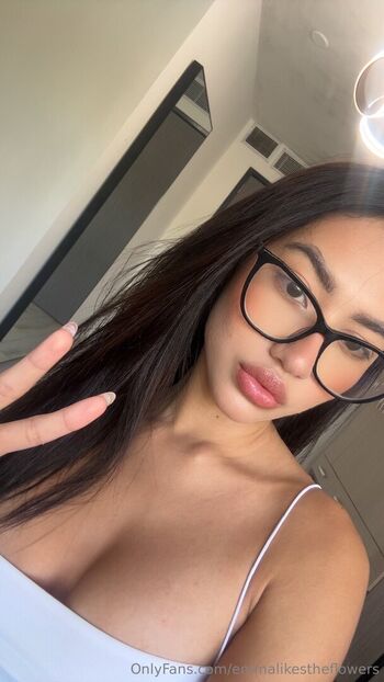 emmalikestheflowers