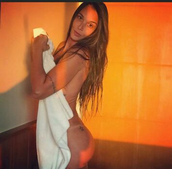 Emmanuelle Guimarães