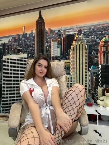 Emmika_