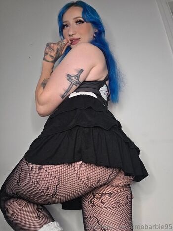 emobarbie95