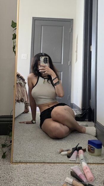 Emostonergorl
