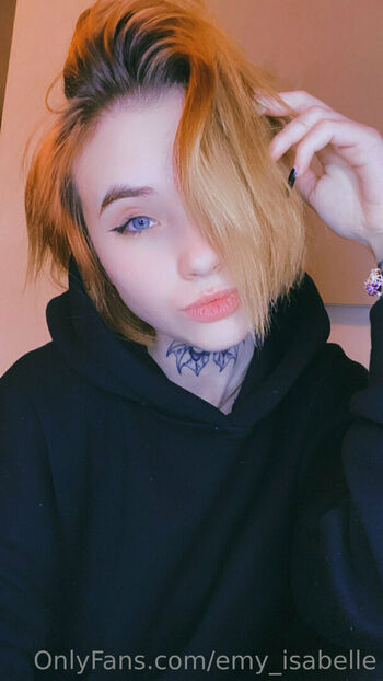 emy_isabelle