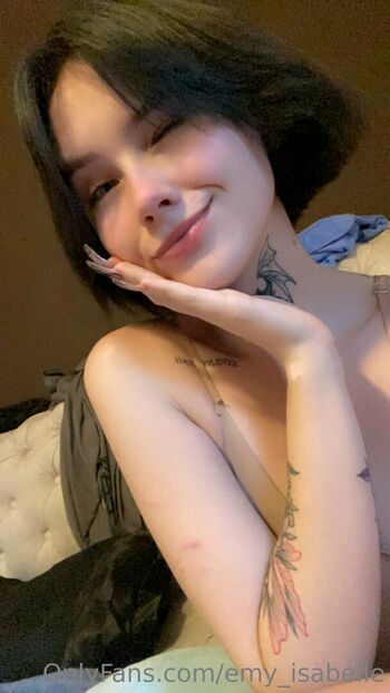 emy_isabelle
