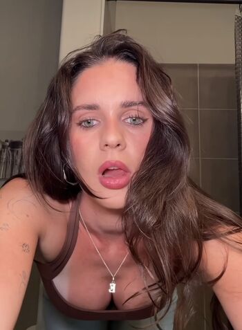 Erin Williams