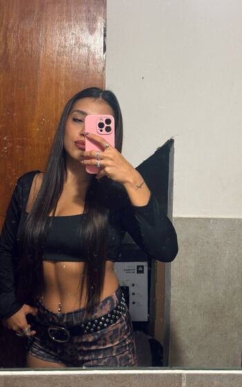 esmee27