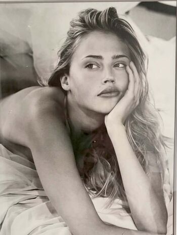 Estella Warren