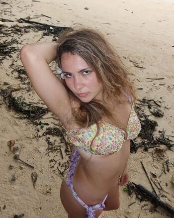 Ester Dobrik