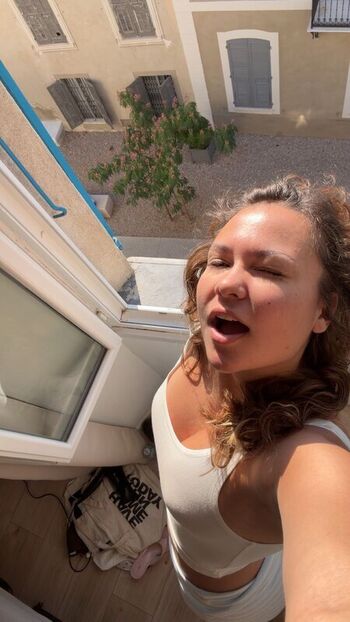 Ester Dobrik