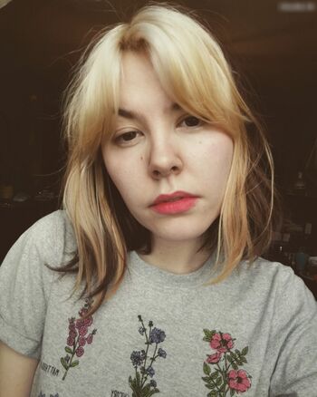 Esther Zimtstern