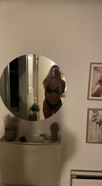 estherdk