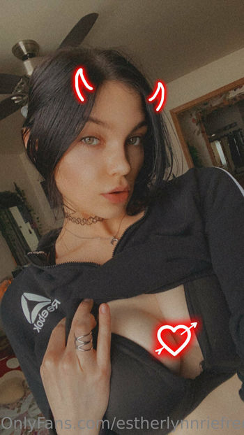 estherlynnriefree
