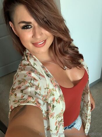 Eva Angelina