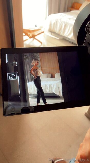 eva.sky.ts