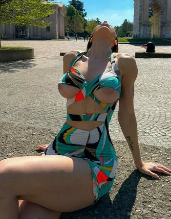Eve Menta