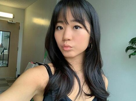 Evelyn Ha