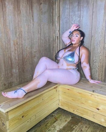 Evie_spice