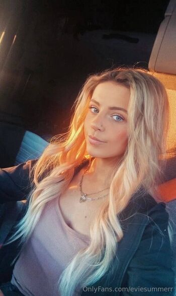 eviesummerr