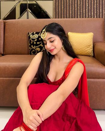 Exclusives Suhani Kapoor