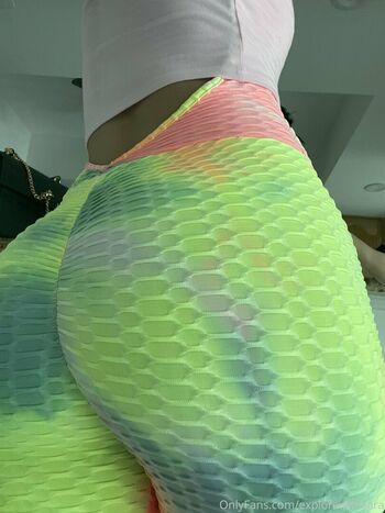 explorewithsara
