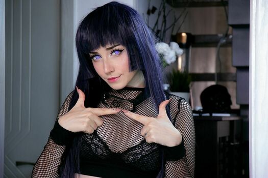 Ezy Summers Cosplay