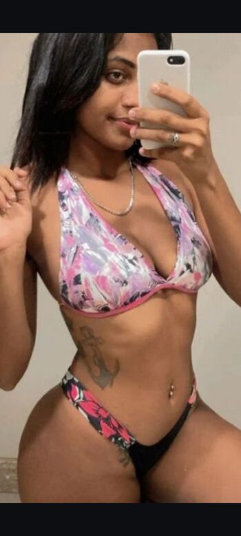Fabiana Gomes