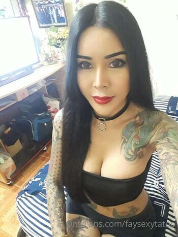 Fay Sexy Tatoo
